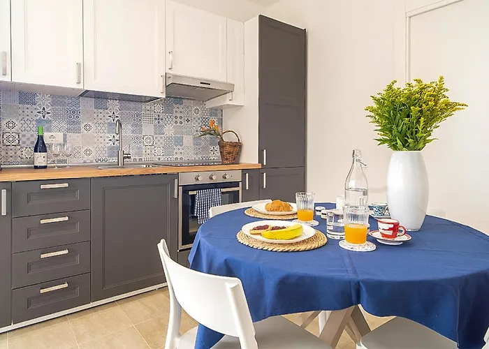 Gorgeous In Marzamemi